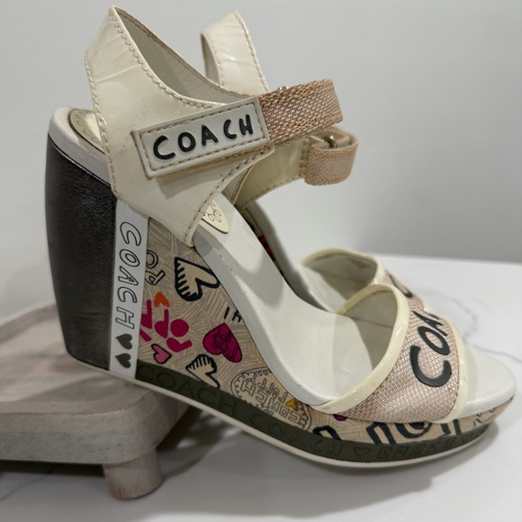 Coach Size 6.5 Women's Artistic Cream and Tan Wedges - Picture 5 of 13